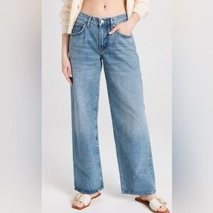 Agolde Low Rise Wide-Leg Baggy Jean, Light Blue, size 27.